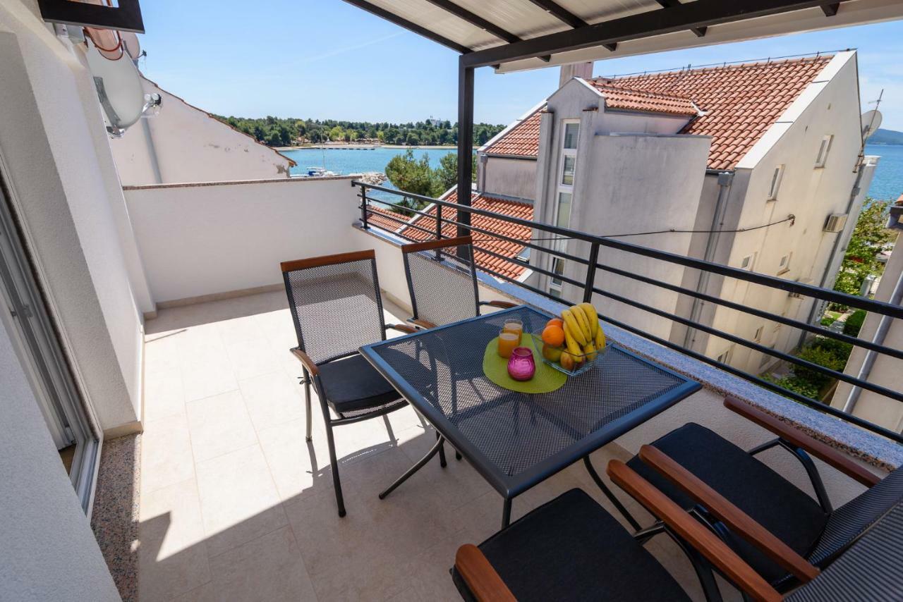 Apartments Filip Zadar Buitenkant foto